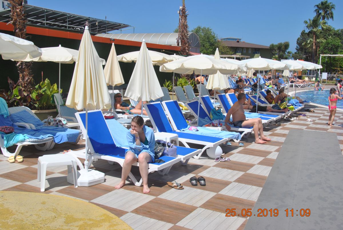 imagini hotel LONICERA RESORT